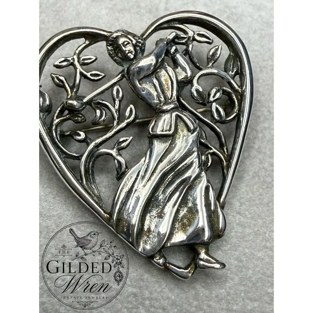 Vintage H&H Sterling Silver Lady Golfer Heart Brooch Pin Art Nouveau Golf Gift